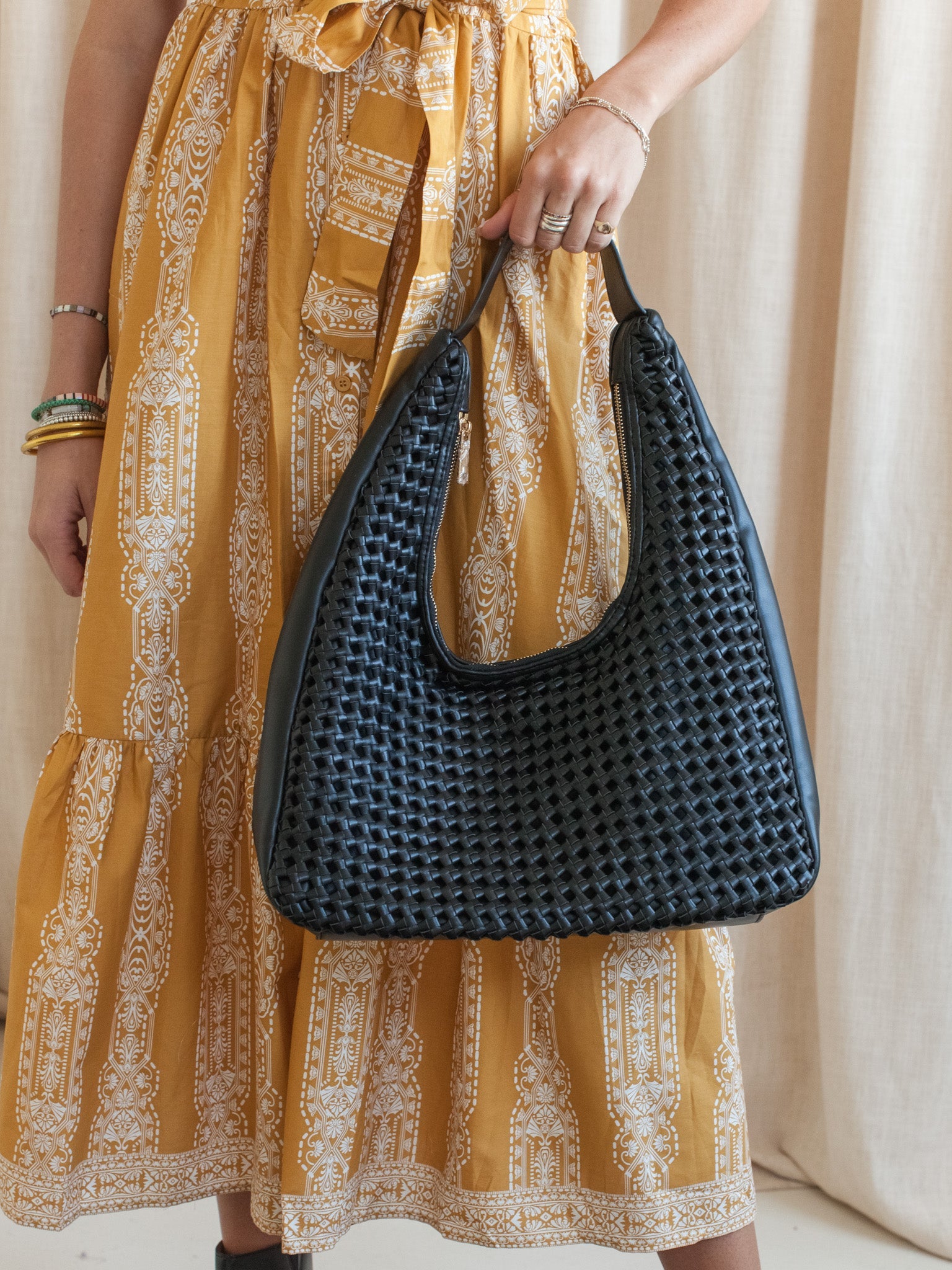 Mia Woven Bag - Black