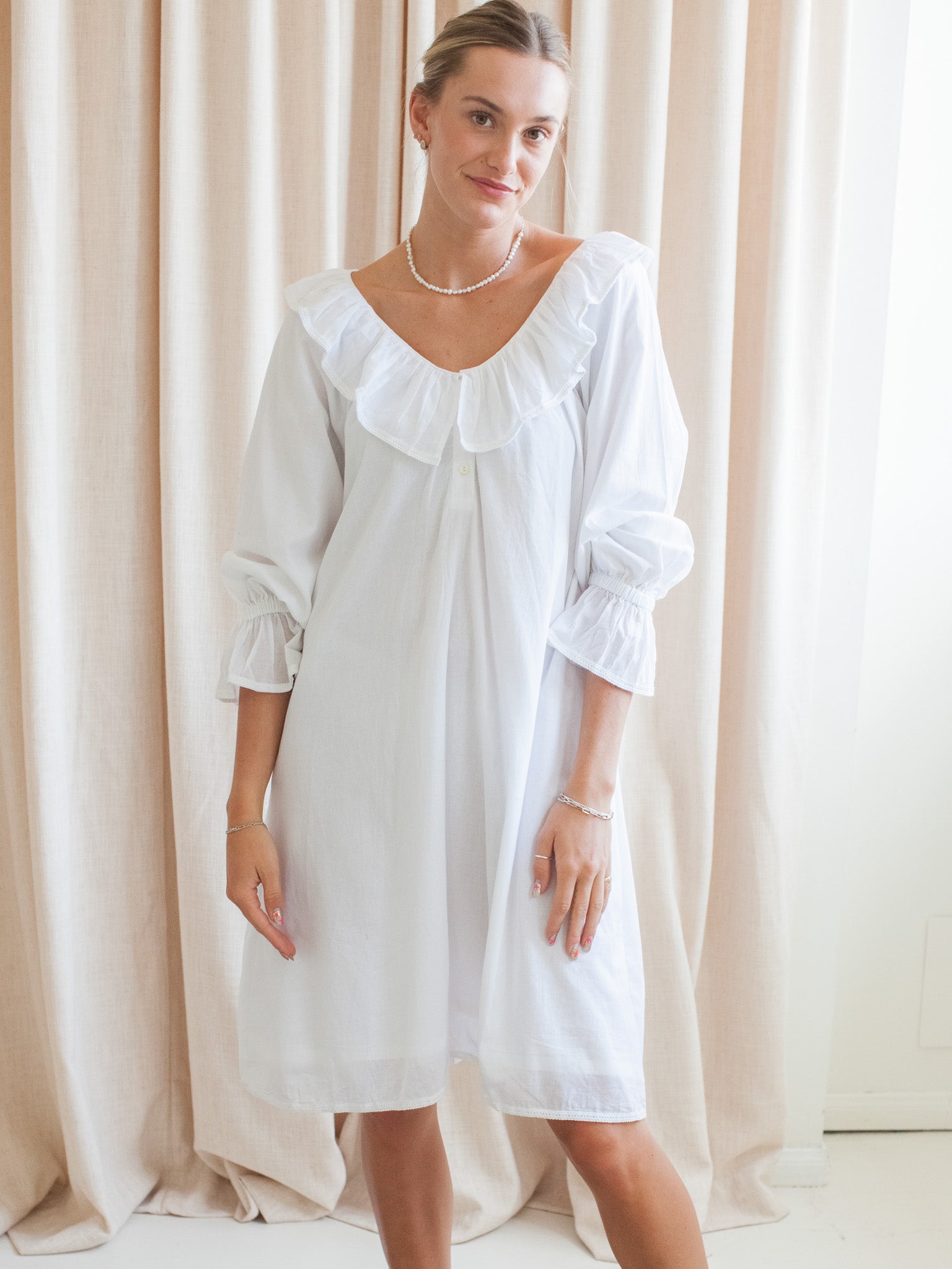 Maison de Frédéric Bennet House Dress- White